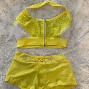 Dallas Wear Audition Outfit Yellow
